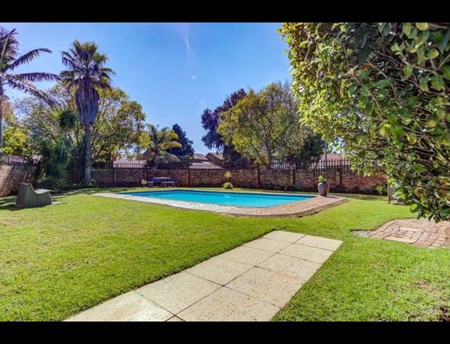 3 BEDROOM TOWNHOUSE FOR SALE IN BIRCHLEIGH